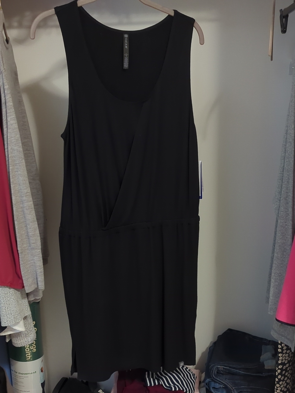 GAIAM Black Divine Dress NWT Large
